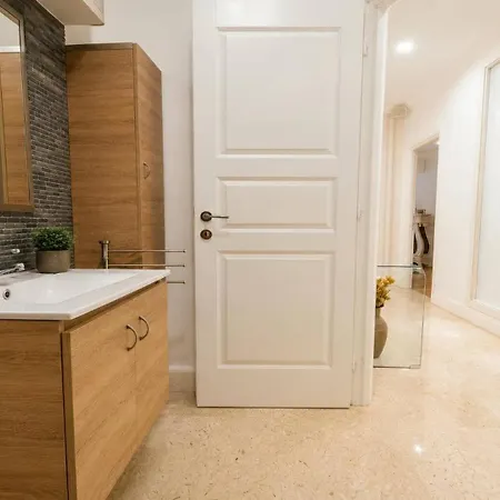 Elite Collection- Urban Apartment